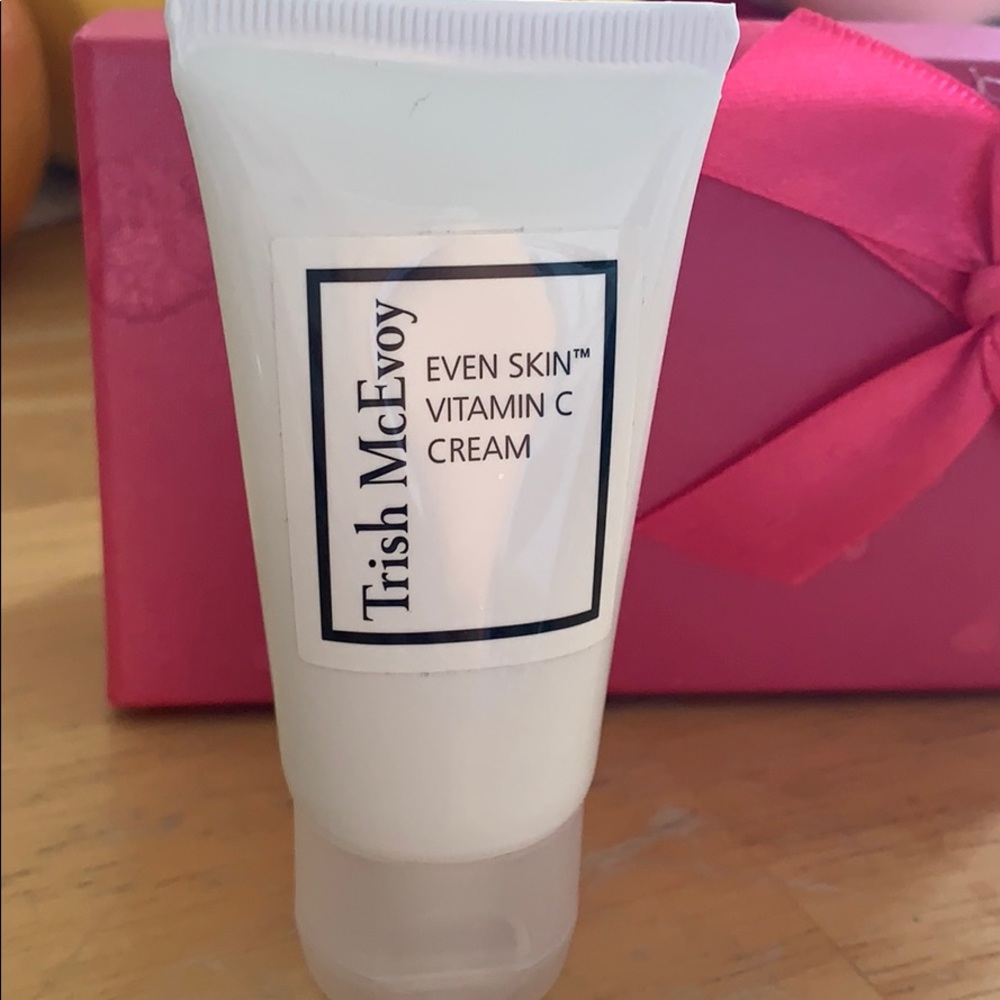 Trish McEvoy Even Skin Vitamin C cream